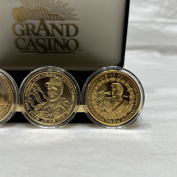 Elvis Presley coin set - Picture 7 of 9